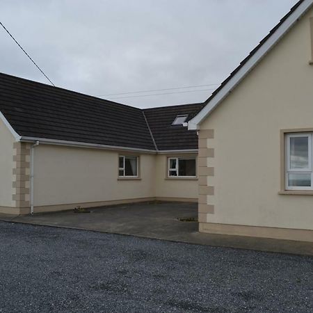 Sally'S Vineyard Buncrana Exterior photo