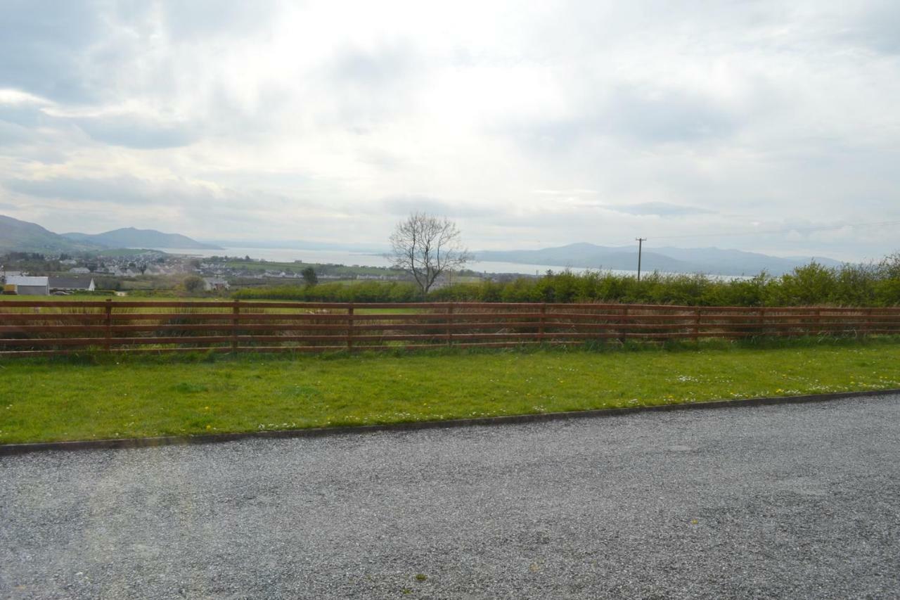 Sally'S Vineyard Buncrana Exterior photo